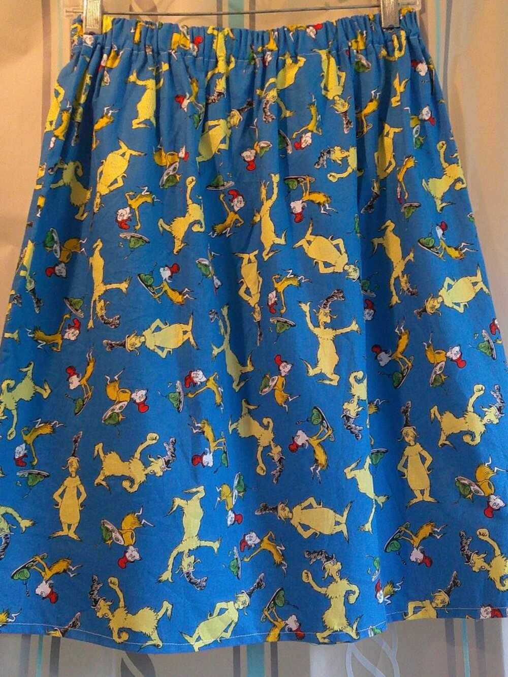 "Dr Seuss" Sam I Am/Green Eggs & Ham Character Skirt 100% Cotton Woman M